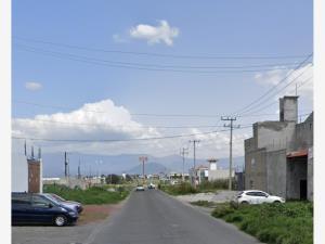 Terreno en venta en San Miguel Totocuitlapilco, Metepec, México