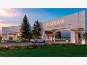 Terreno en venta en Ciudad Maderas, Lagos de Moreno, Jalisco