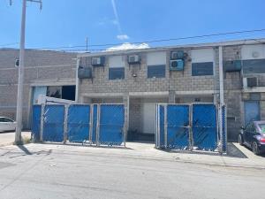 Bodega en renta en Plaza Jumbo, Torreón, Coahuila de Zaragoza