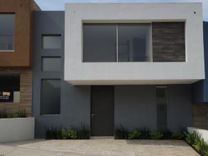 Casa en venta en Cañadas del Bosque, Morelia, Michoacán de Ocampo