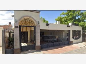 Casa en venta en Villa Guadalupe, Hermosillo, Sonora
