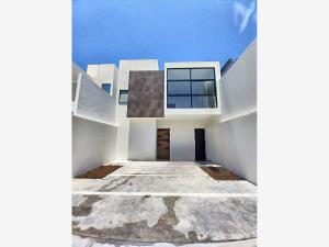 Casa en venta en Mallorca Residencial, Alvarado, Veracruz de Ignacio de la Llave