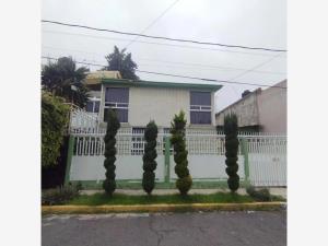 Casa en venta en Calacoaya, Atizapán de Zaragoza, México