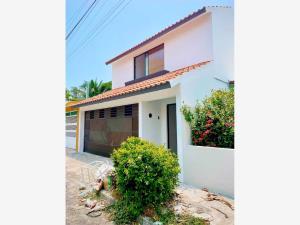 Casa en venta en Jardines de Virginia, Boca del Río, Veracruz de Ignacio de la Llave