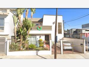 Casa en venta en Playa de Ensenada, Ensenada, Baja California