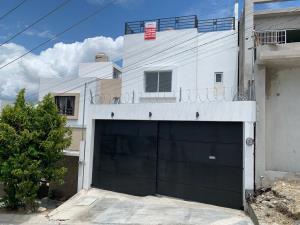 Casa en venta en Las Aguilas, Tuxtla Gutiérrez, Chiapas Casa en venta en Las Aguilas, Tuxtla Gutiérrez, Chiapas