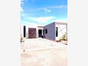 Casa en venta en Lomas de la Rioja, Alvarado, Veracruz de Ignacio de la Llave Casa en venta en Lomas de la Rioja, Alvarado, Veracruz de Ignacio de la Llave