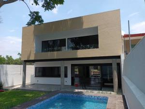 Casa en venta en Jose G Parres, Jiutepec, Morelos