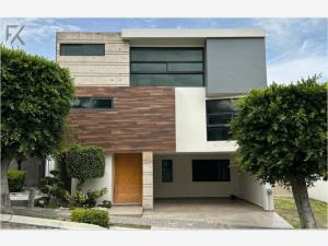 Casa en venta en Lomas de Angelópolis, San Andrés Cholula, Puebla