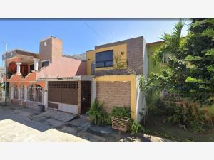 Casa en venta en Blancas Mariposas, Centro, Tabasco