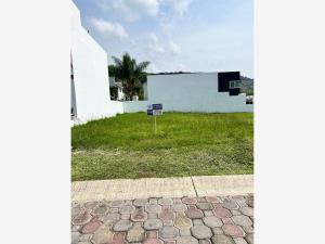 Terreno en venta en Arbolada Bosques de Santa Anita, Tlajomulco de Zúñiga, Jalisco