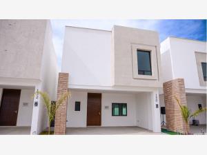 Casa en venta en Residencial Senderos, Torreón, Coahuila de Zaragoza