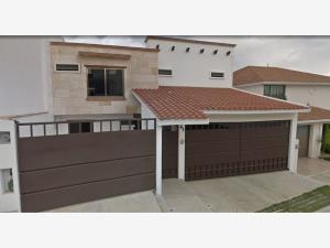 Casa en venta en Residencial Las Cumbres, Xalapa, Veracruz de Ignacio de la Llave