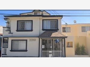 Casa en venta en Otay Universidad, Tijuana, Baja California