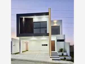 Casa en venta en San José Novillero, Boca del Río, Veracruz de Ignacio de la Llave Casa en venta en San José Novillero, Boca del Río, Veracruz de Ignacio de la Llave