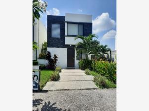 Casa en venta en Dos Lomas, Veracruz, Veracruz de Ignacio de la Llave