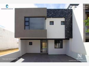 Casa en venta en El Mayorazgo Residencial, León, Guanajuato