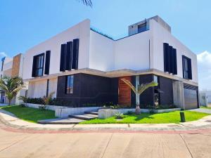 Casa en venta en Las Olas Residencial, Alvarado, Veracruz de Ignacio de la Llave