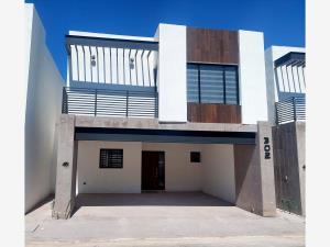 Casa en venta en Villa de las Palmas, Torreón, Coahuila de Zaragoza Casa en venta en Villa de las Palmas, Torreón, Coahuila de Zaragoza