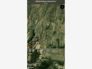 Terreno en venta en Urrutias, Salinas Victoria, Nuevo León