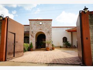 Quinta en venta en La Huasteca 2da. Sección (Alvarado la Raya), Centro, Tabasco