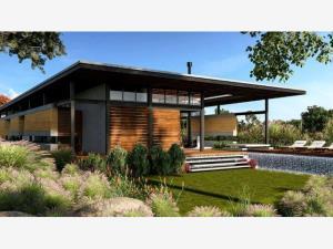 Casa en venta en Santo Domingo Ocotitlán, Tepoztlán, Morelos