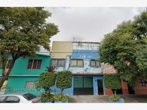 Casa en remate en Agricola Oriental, Iztacalco, Ciudad de México