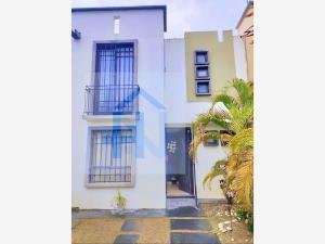 Casa en venta en Lagos de Puente Moreno, Medellín de Bravo, Veracruz de Ignacio de la Llave