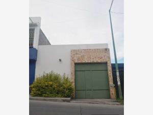 Casa en venta en Vistas del Quinceo, Morelia, Michoacán de Ocampo