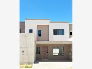 Casa en venta en Los Viñedos, Torreón, Coahuila de Zaragoza Casa en venta en Los Viñedos, Torreón, Coahuila de Zaragoza