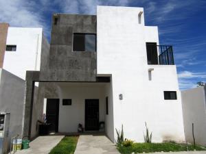 Casa en venta en Las Puertas del Desierto, Torreón, Coahuila de Zaragoza