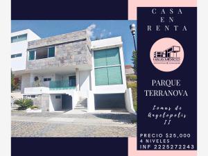 Casa en renta en Lomas de Angelópolis, San Andrés Cholula, Puebla