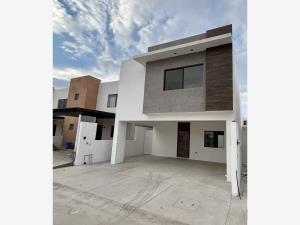 Casa en venta en Quintas del Palmar, Torreón, Coahuila de Zaragoza