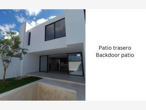 Casa en venta en Xcanatún, Mérida, Yucatán