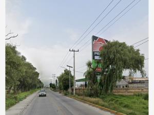 Terreno en venta en San Miguel Totocuitlapilco, Metepec, México