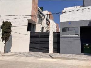 Casa en venta en Heroes de Padierna, Tlalpan, Ciudad de México