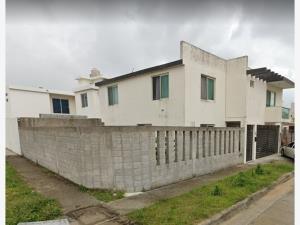 Casa en venta en 18 de Marzo, Ciudad Madero, Tamaulipas