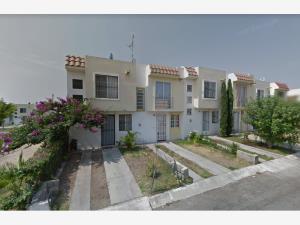 Casa en venta en Los Molinos, Zapopan, Jalisco