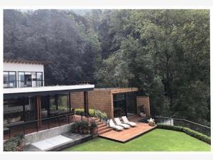 Casa en venta en Monte Alto, Valle de Bravo, México