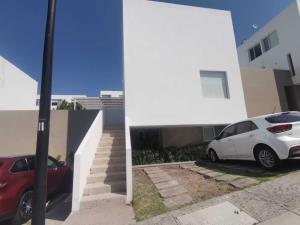 Casa en renta en Punta Esmeralda, Corregidora, Querétaro