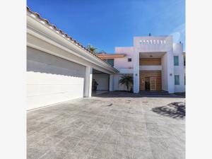 Casa en venta en Jardines del Lago, Aguascalientes, Aguascalientes