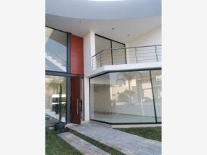 Casa en venta en Ahuatlán Tzompantle, Cuernavaca, Morelos