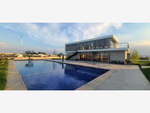 Terreno en venta en Valle Imperial, Zapopan, Jalisco