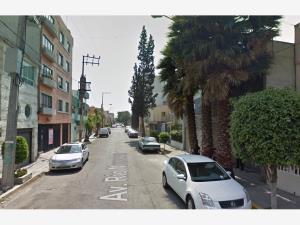 Casa en venta en Paseos de Churubusco, Iztapalapa, Ciudad de México