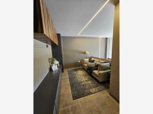 Casa en venta en Country Club Gran Jardín, León, Guanajuato