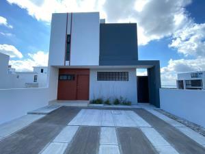 Casa en venta en Lomas de la Rioja, Alvarado, Veracruz de Ignacio de la Llave