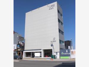 Edificio en renta en Lomas de Angelópolis, San Andrés Cholula, Puebla