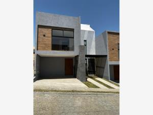 Casa en venta en Lomas de Angelópolis, San Andrés Cholula, Puebla
