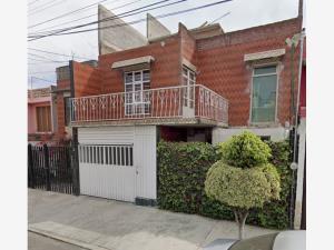 Casa en venta en Constitucion de 1917, Iztapalapa, Ciudad de México Casa en venta en Constitucion de 1917, Iztapalapa, Ciudad de México