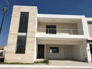Casa en venta en Los Viñedos, Torreón, Coahuila de Zaragoza Casa en venta en Los Viñedos, Torreón, Coahuila de Zaragoza